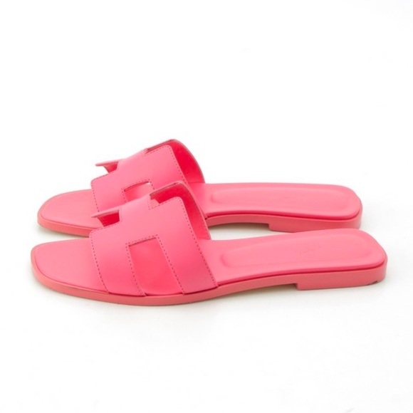 Hermes Oran Sandals in size 39 / Like New - Picture 3 of 8